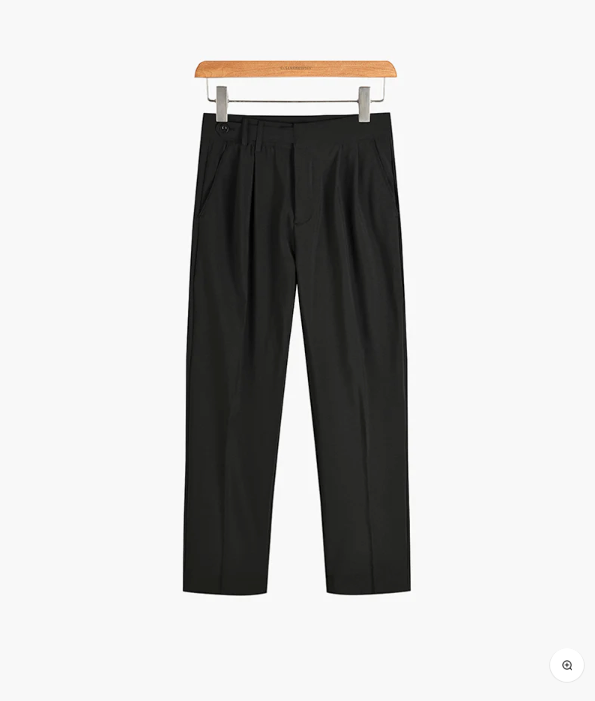 The Easton Pleats